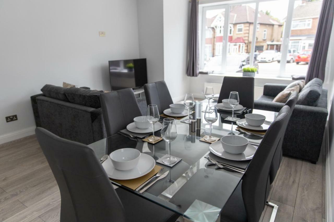 London Northwick Park Serviced Apartments By Riis Property Harrow Exteriör bild