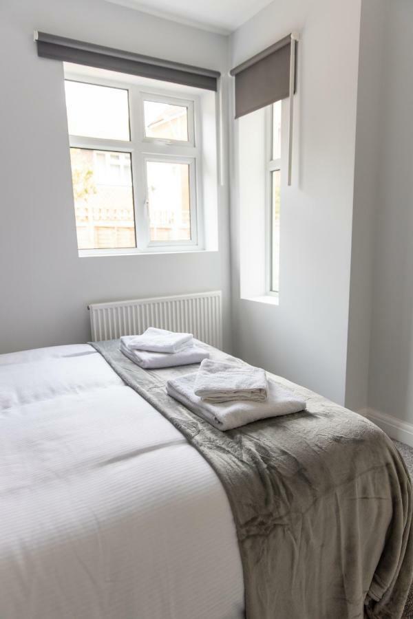 London Northwick Park Serviced Apartments By Riis Property Harrow Exteriör bild