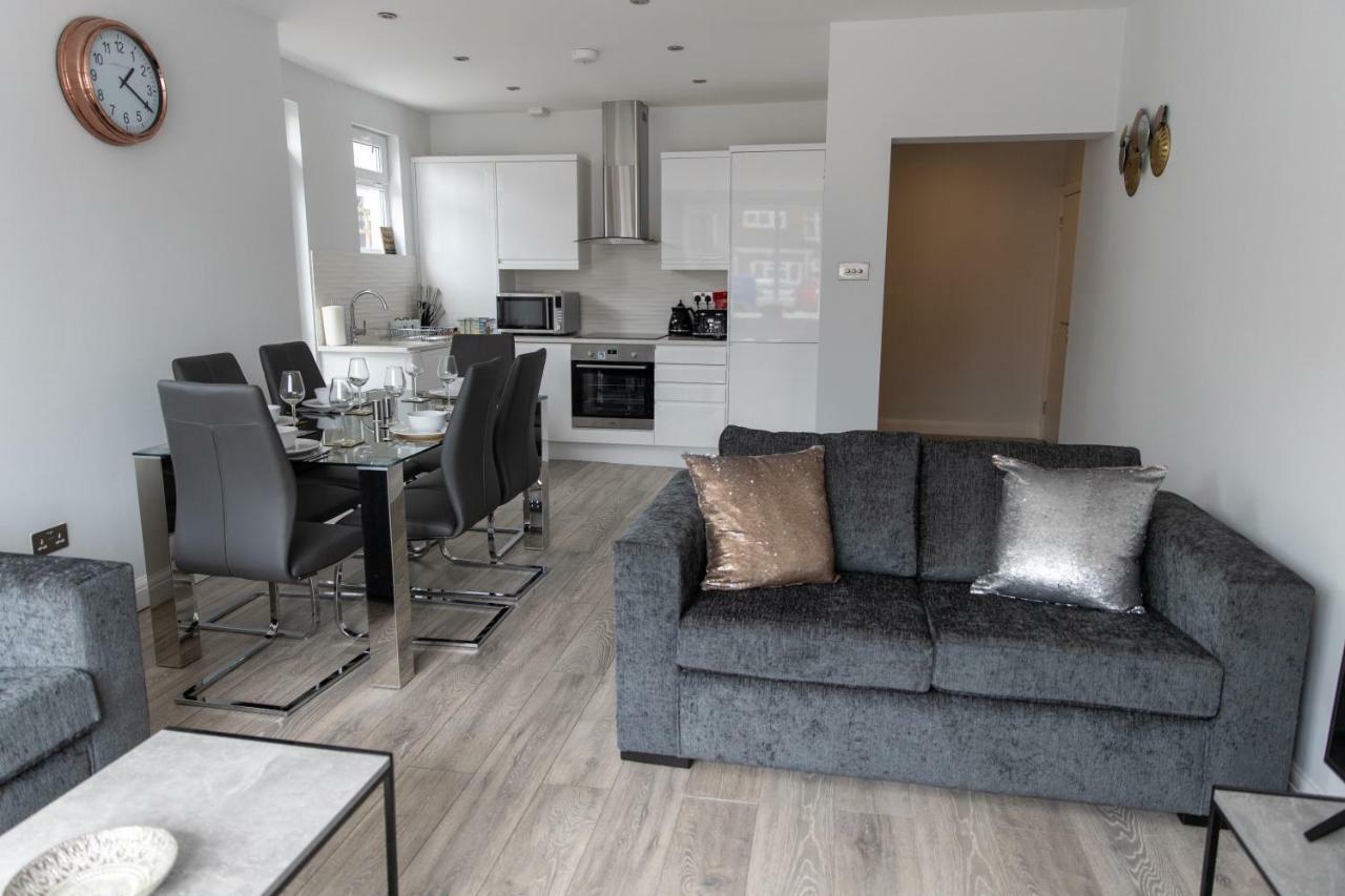 London Northwick Park Serviced Apartments By Riis Property Harrow Exteriör bild