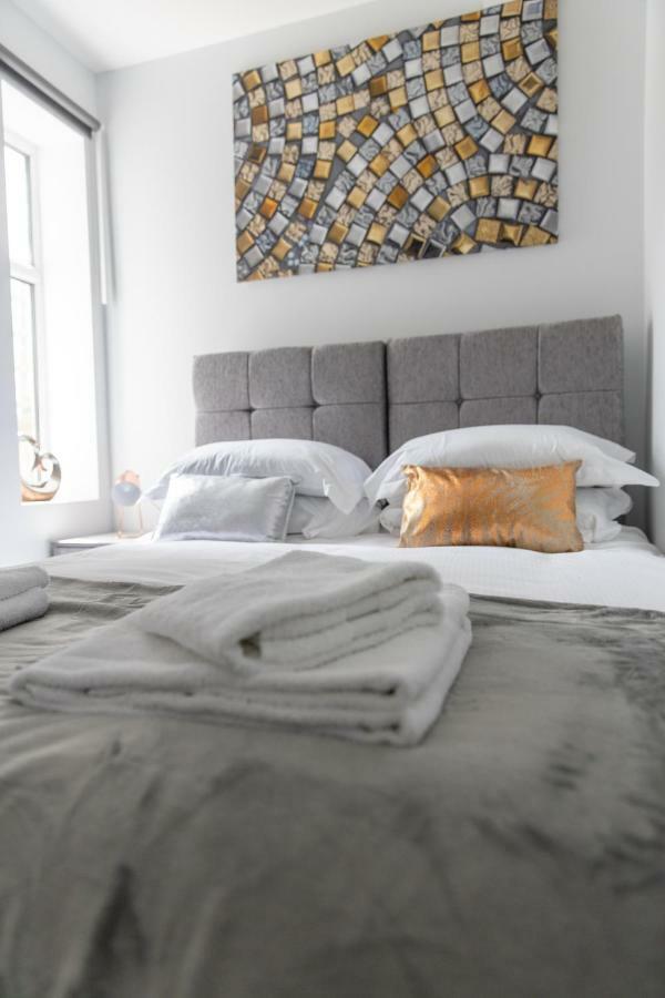 London Northwick Park Serviced Apartments By Riis Property Harrow Exteriör bild