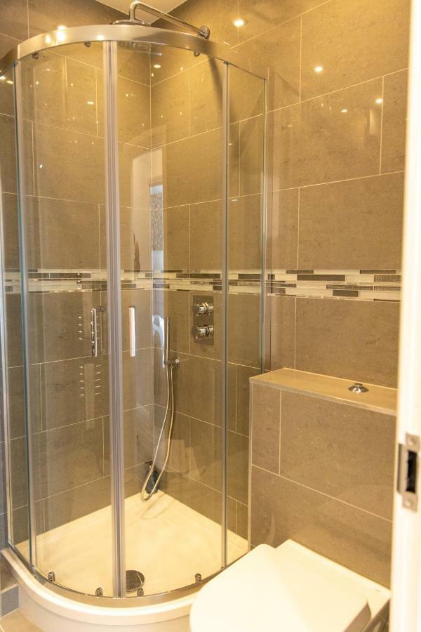 London Northwick Park Serviced Apartments By Riis Property Harrow Exteriör bild