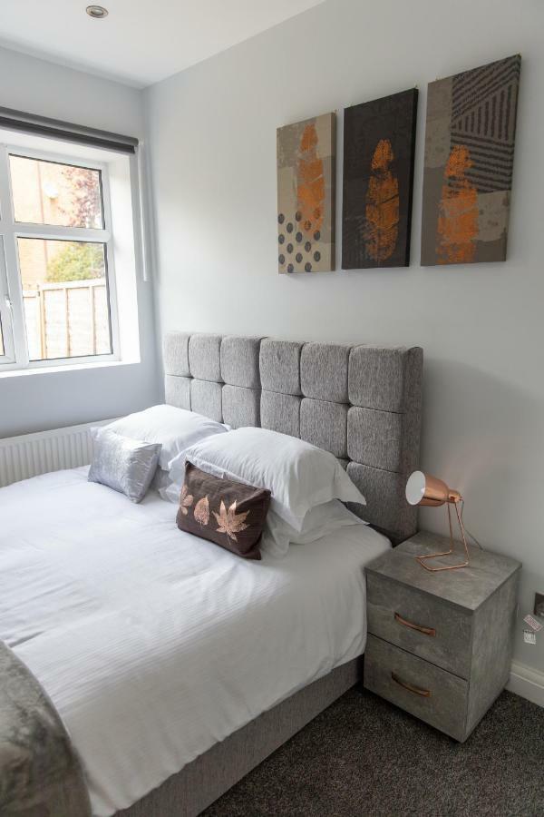 London Northwick Park Serviced Apartments By Riis Property Harrow Exteriör bild