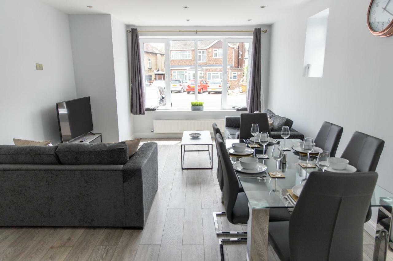 London Northwick Park Serviced Apartments By Riis Property Harrow Exteriör bild