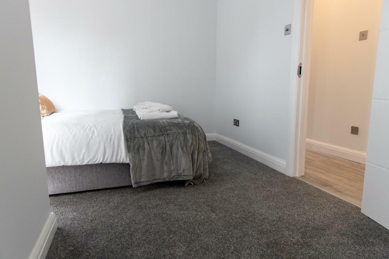 London Northwick Park Serviced Apartments By Riis Property Harrow Exteriör bild