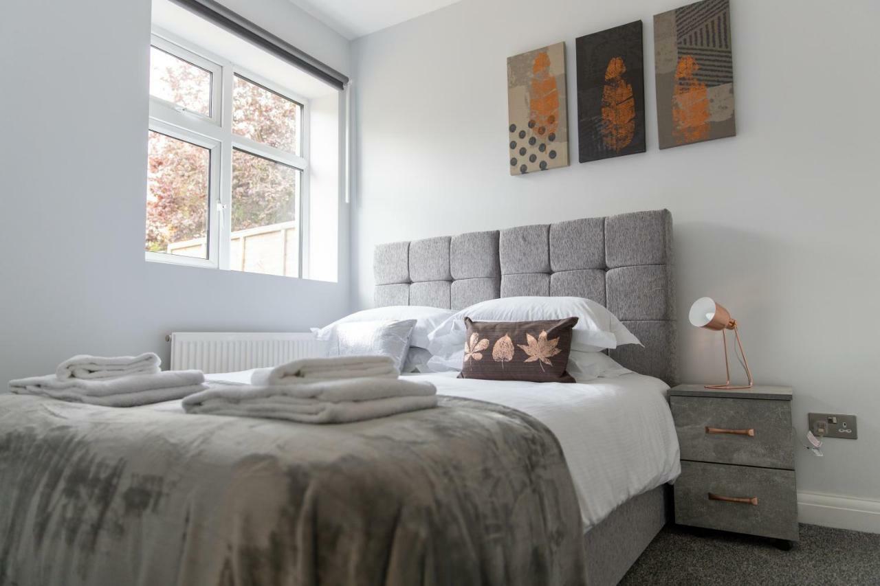 London Northwick Park Serviced Apartments By Riis Property Harrow Exteriör bild