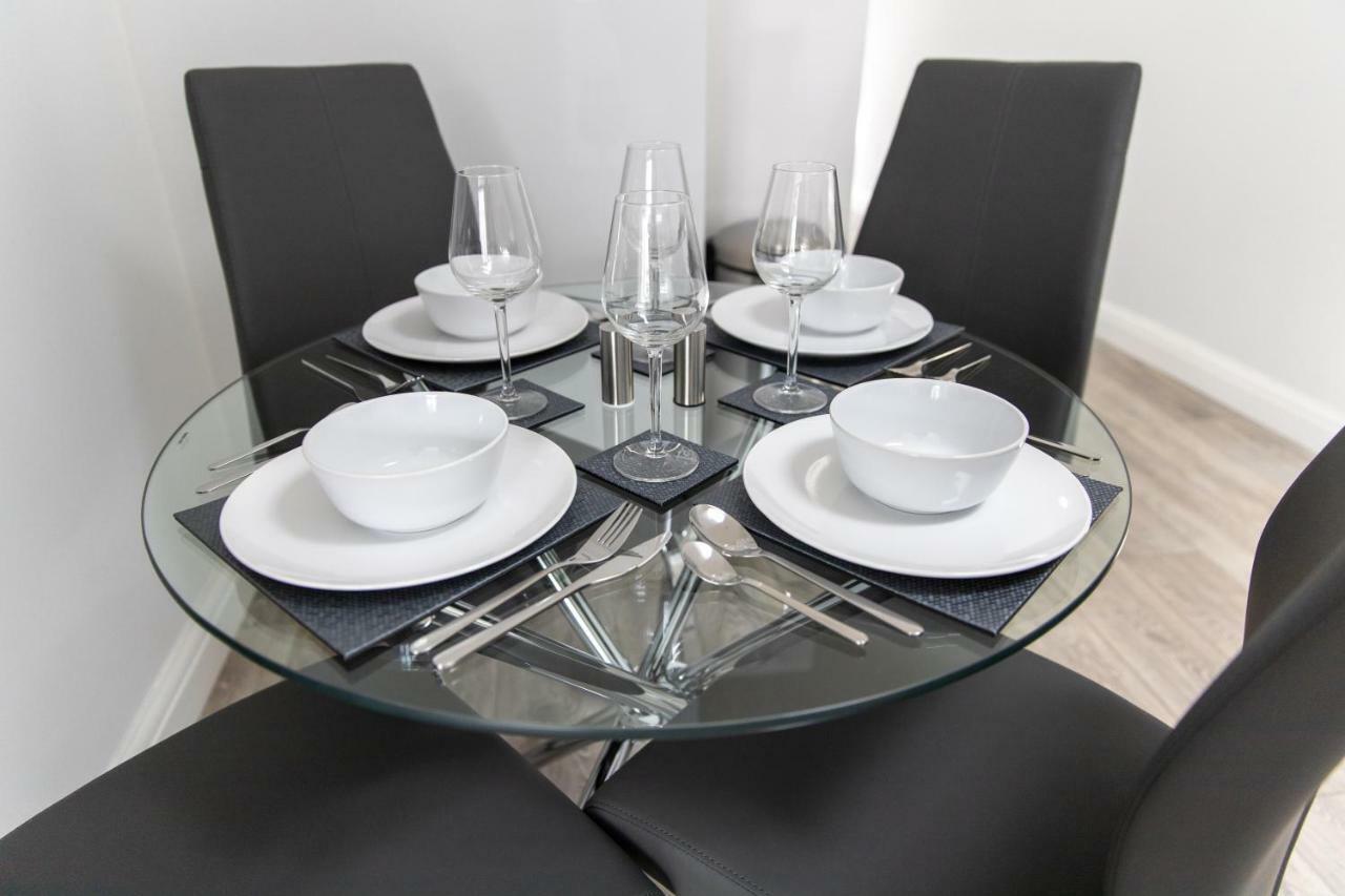 London Northwick Park Serviced Apartments By Riis Property Harrow Exteriör bild