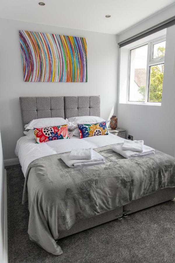 London Northwick Park Serviced Apartments By Riis Property Harrow Exteriör bild