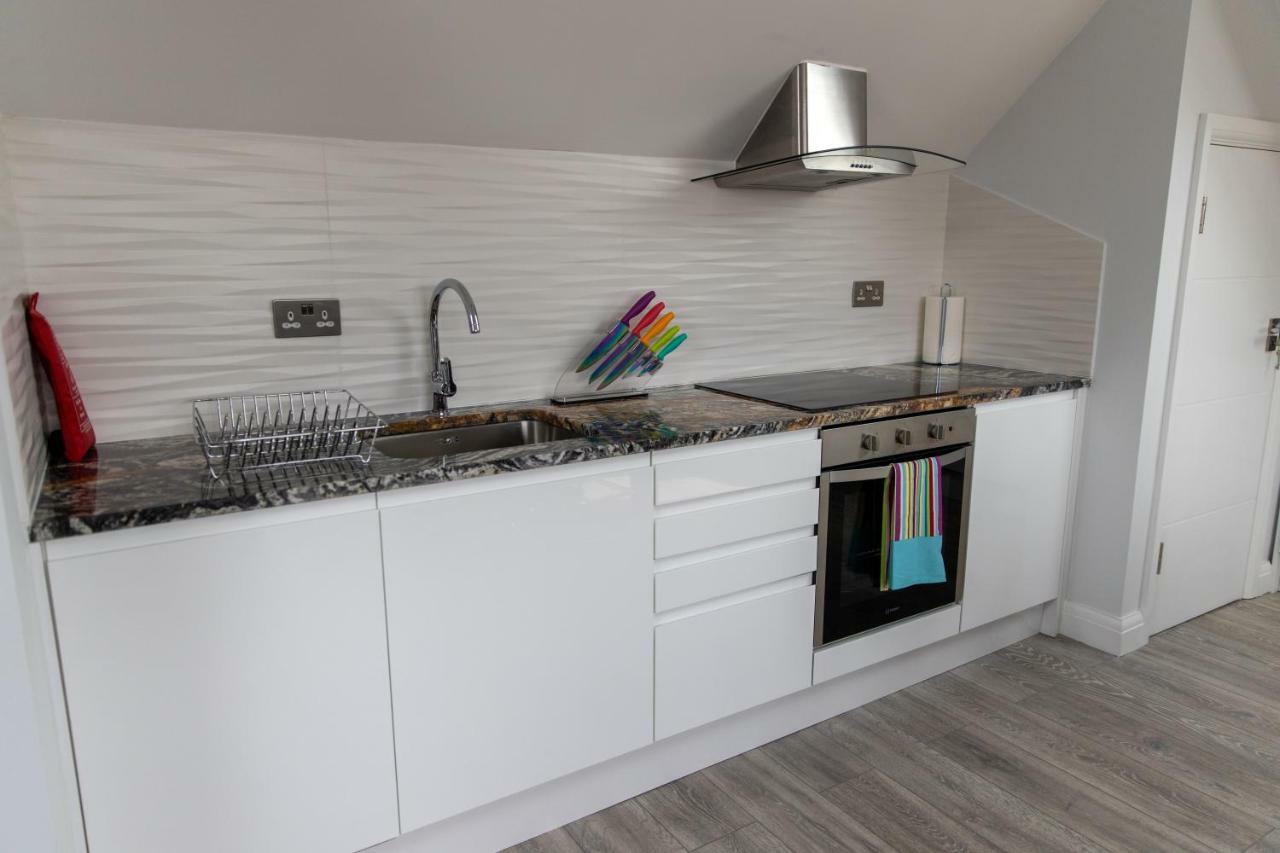 London Northwick Park Serviced Apartments By Riis Property Harrow Exteriör bild