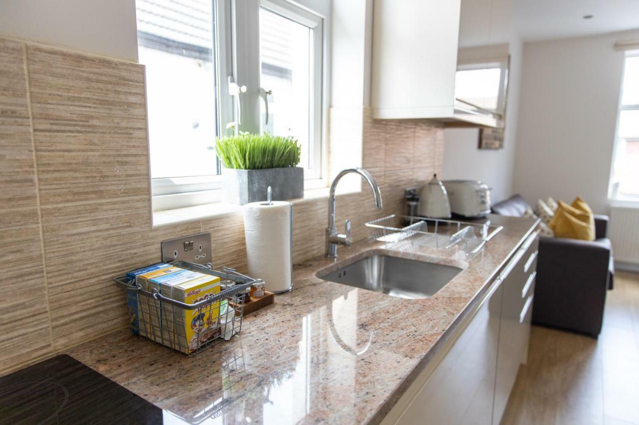 London Northwick Park Serviced Apartments By Riis Property Harrow Exteriör bild